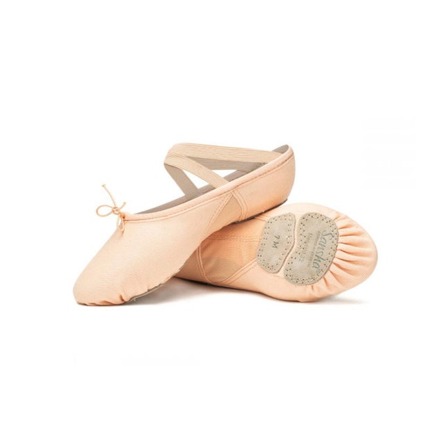 ウエアモア　OMEGA SATIN POINTE SHOES 4 ベージュ ウエアモア OMEGA SATIN POINTE SHOES 4 ベージュ Wear Moi